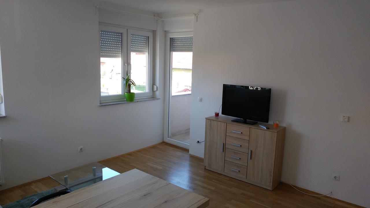 Apartment Daphnia ซาเกร็บ ภายนอก รูปภาพ