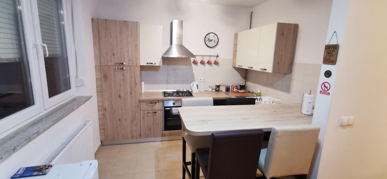 Apartment Daphnia ซาเกร็บ ภายนอก รูปภาพ